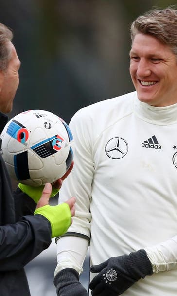 Schweinsteiger included in Germany's pre-Euro 2016 squad